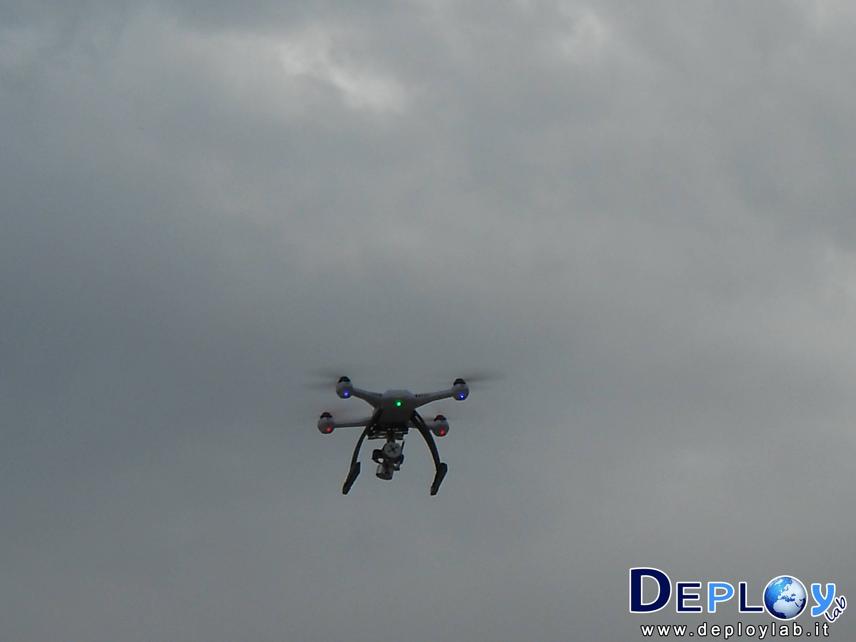 Drone in volo | Associazione Deploy LAB | Taranto